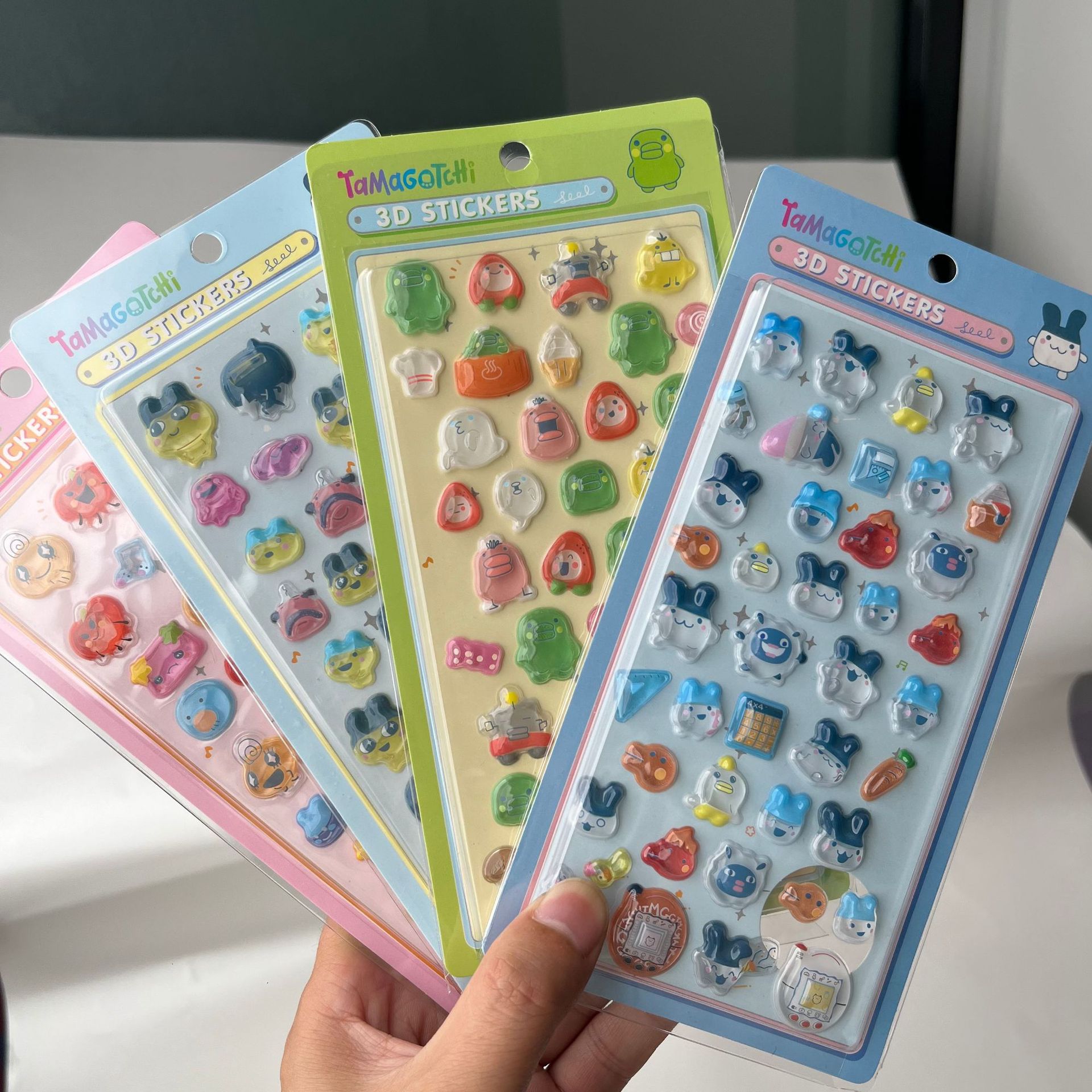 Urocze naklejki 3D Tamagotchi, – Pet Supplies Delivery recenzja i cena